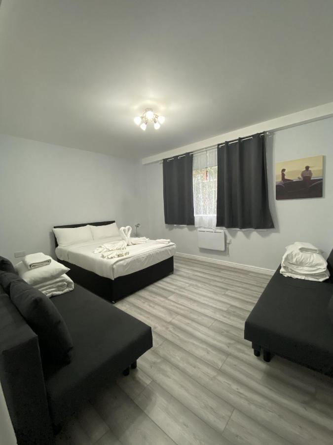 Comfortable - Cosy - Budget Studios In City Center Лондон Экстерьер фото