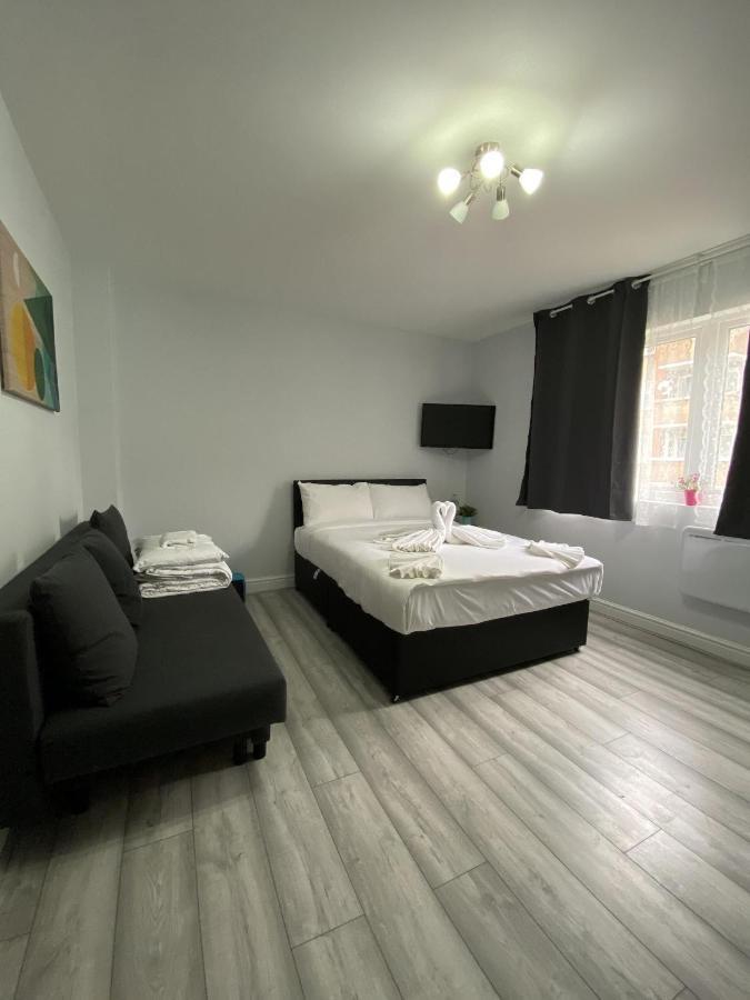 Comfortable - Cosy - Budget Studios In City Center Лондон Экстерьер фото